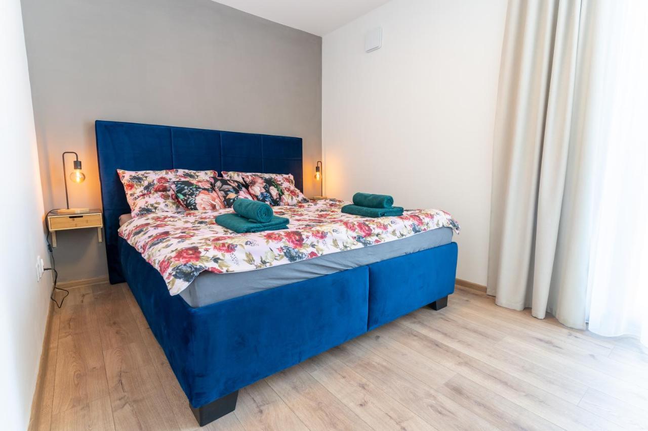 Avocado Apartment Victory Port Liptovský Mikuláš Exteriör bild