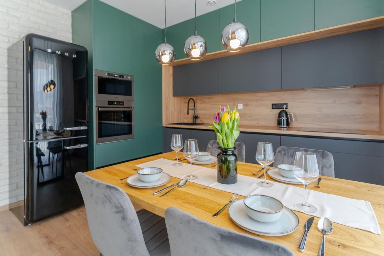 Avocado Apartment Victory Port Liptovský Mikuláš Exteriör bild